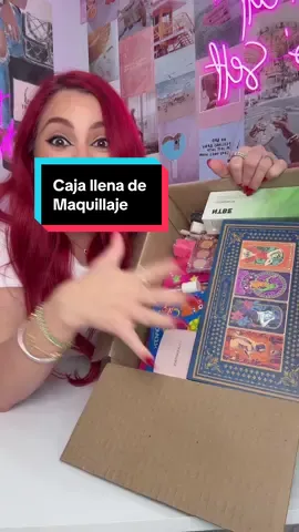 Volvieron las famosas cajas de maquillaje por un super precio! #makeup#mysterymakeupboxes#tiktokshopcreatorpicks#tiktokshoplaborsale#tiktokshopholidayhaul  