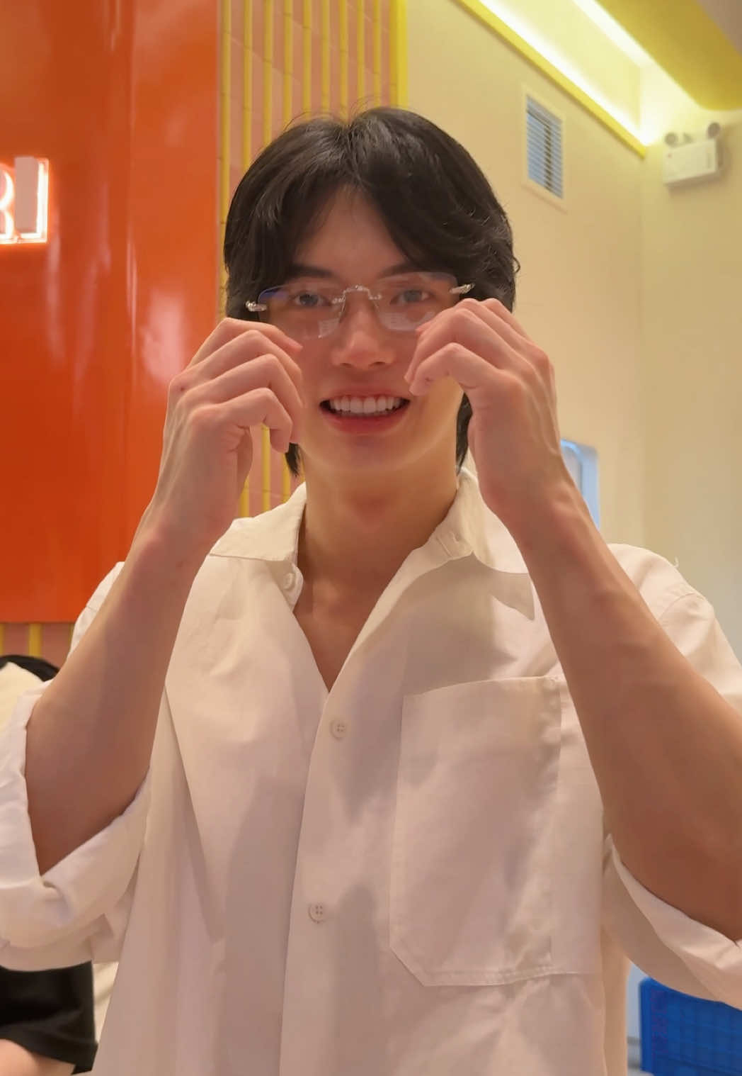 แว่นมานี่มา😭🫵🏻 #winmetawin #วินเมธวิน  #souri #souribkk #fyp  @winmetawin 