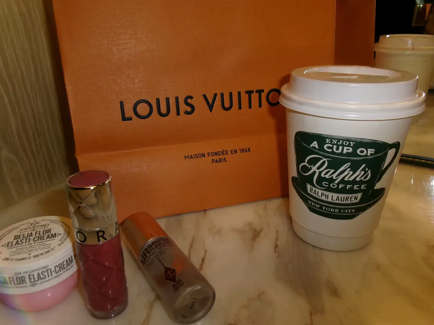 #fyp  #foryou  #explore  #riyadh #louisvuitton 