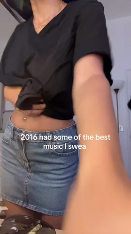 I think I just fell in love with mini skirts 🤭
