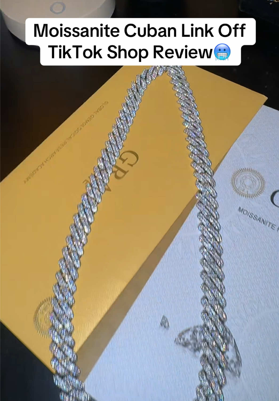 #cubanlink #cubanlinkchain #moissanite #moissanitejewelry #s925 #diamondchain #silverchain #moissanitevsdiamond #goldchain #tennisbracelet 