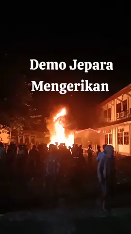 Demo Jepara Mengerikan  #jeparalet #Demo  #ojol #Dprd