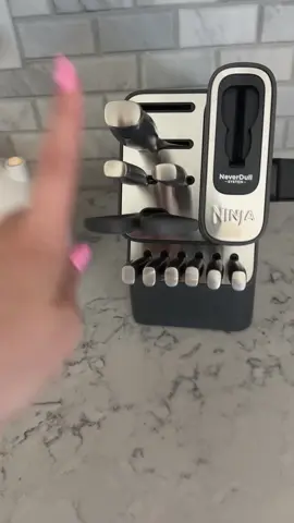The ninja neverdull knives are next level and an absolute must for kitchen knives! #tiktokshopcreatorpicks #ninja #kitchenknives @Ninja Kitchen 