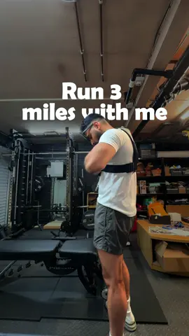 Staying active on the lazy days with 3 miles 🤝🏼 home gym needs cleaning  @drprashladva  @Strava  @Gymshark  @WHOOP  @ASICS  @Primal Strength®️  . . #5k #run #strava #gymshark #doctor