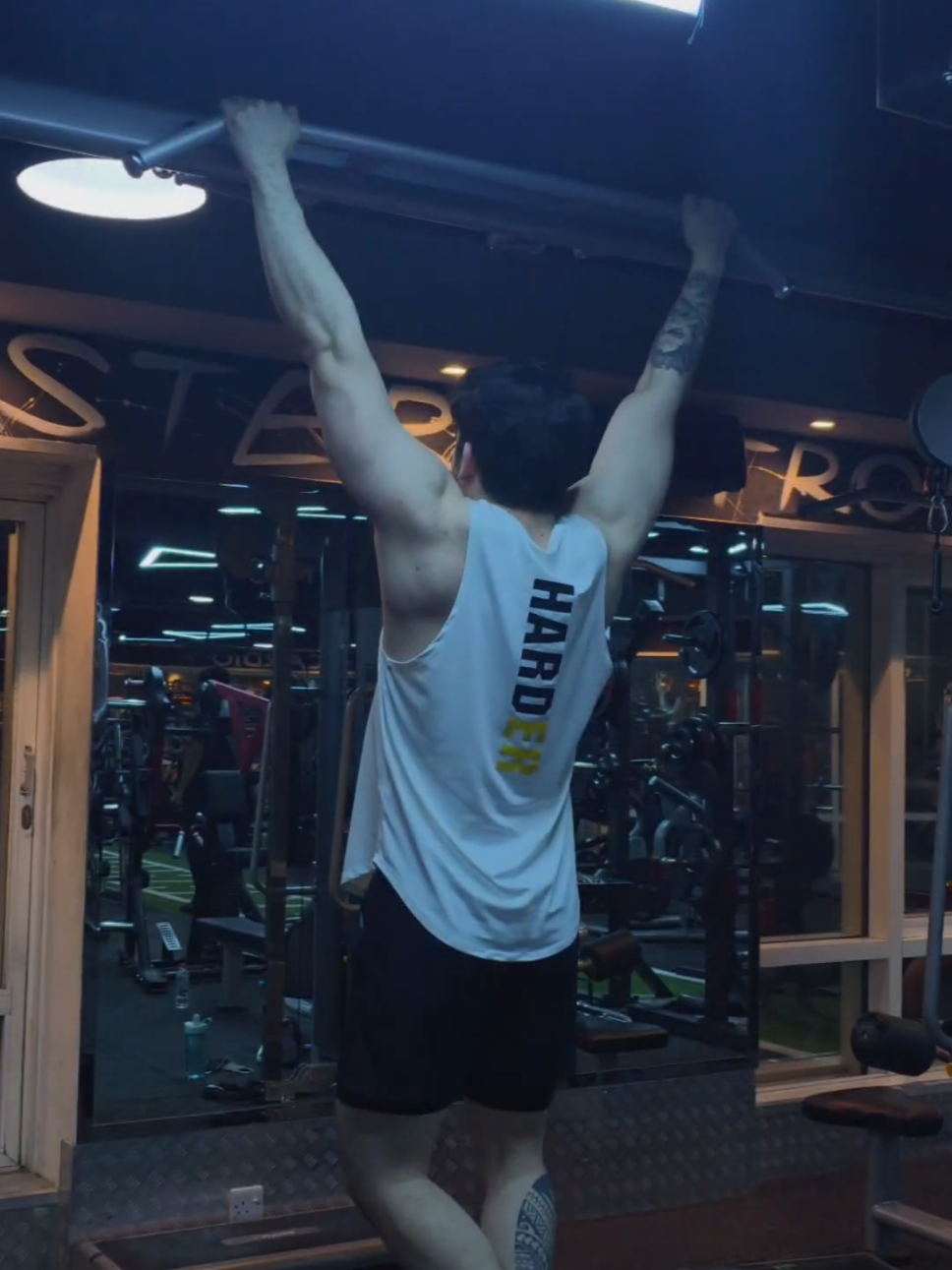 Gym is my kind of therapy #gym #backworkout #motivation 