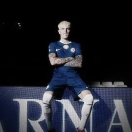 don’t look right… #viraltok #fyp #manchesterunited #chelsea #garnacho 