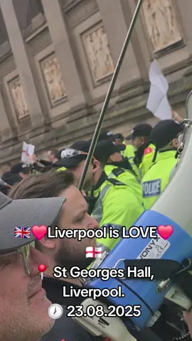 LIVERPOOL IS A CITY OF LOVE, CULTURE, DIVERSITY, UNITY, HUMANITY AND SOLIDARITY. UNITED AGAINST FIGHTING RACISTS, ZIONISTS, FASCISTS. SO MUCH LOVE ALWAYS SCOUSELAND💪🏾❤️ #fyp #foryoupage❤️❤️ #liverpool #scousers #ynwa     #solidarity #brown #black #white #onelove #oneheart #refugeeswelcome 