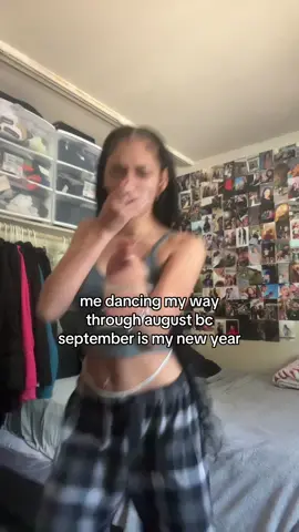 im ending august with the last laugh or something dayum 😂😂😂😂 YT:Claudiamoneyy💌 #fyp #foryou #relatable #relabtablecontent 