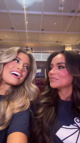Pageant rehearsal conversations 👑🩷👙 #swimsuit #competition #buttglue #pageant #MissUSA @kennedymosley 