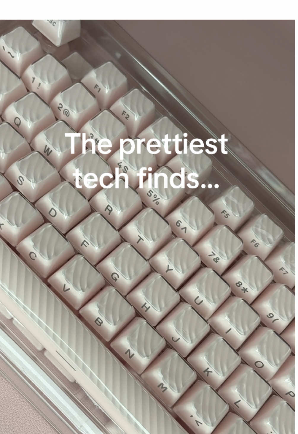 A few of my fav tech finds! #shopfinds #techfinds #favfinds #keyboards #keycaps 