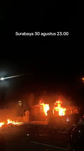 Chaos malam ini #🔥 #surabaya #surabayaterkini #indonesia #masukberandafyp 