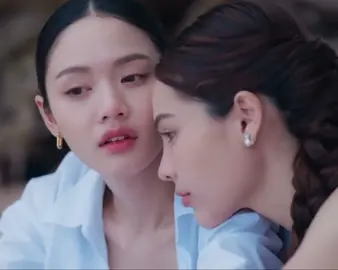 Mẹ dặn 2 đứa con sao. Mệnh thổ kị nước mà 2 đứa bây cứ kéo nhau đi biển, mỗi lần đi là mỗi lần có biến #lmsy #affaire #harmonysecret #lookmheesonya #gl 