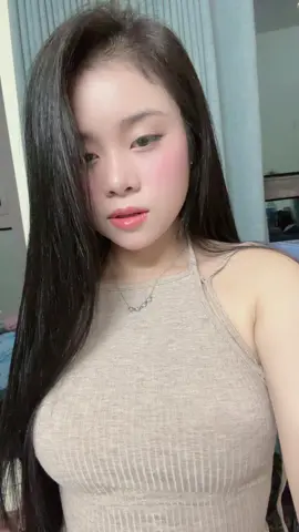 Cần một bàn tay ấm áp