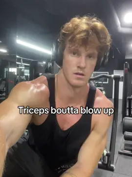 #fyp #gym #GymTok #triceps 