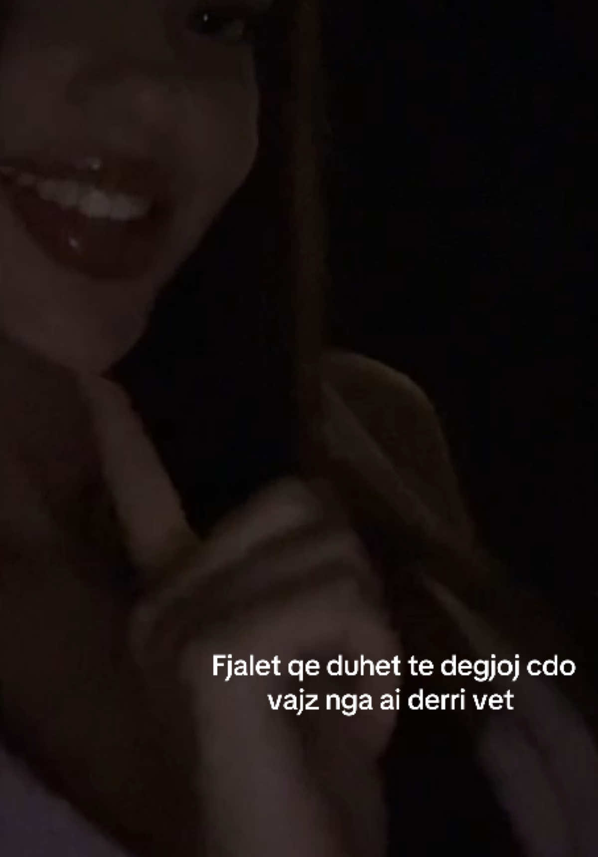 Ja u them un dhe po sju a tha ai 🙃 #fyp #foryou #flavia #xybca #night 