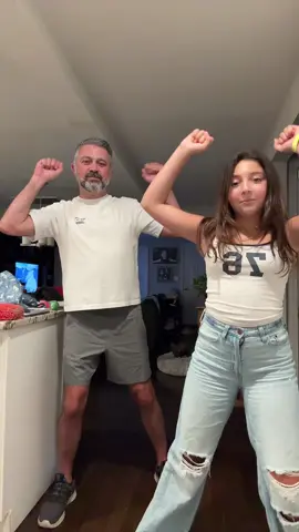 After 25 attempts I was able to sort of follow directions 😂😂 #dadandsophie #daddysgirl #girldadtiktok #dadsanddaughters 