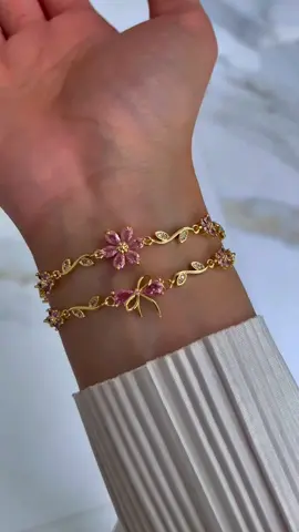 One for you & one for your bestfriend 🎀 1. Sofia flower bracelet 2. Hazra bow zircon bracelet #goldbracelet #girlmusthaves #girlythings #braceletideas #jewellery 