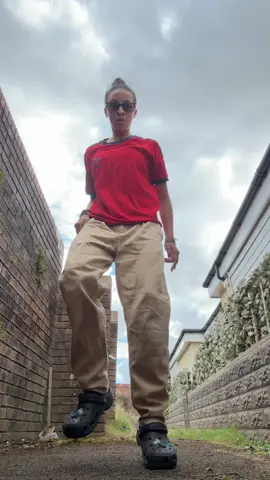 My 👩 🫵 body is unnecessary!!! | Dc: @s🪐phia 🤩 | #dancer #dancetrend #dancechallenge #goviral #fyp 