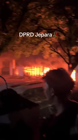 DPRD Jepara 🥀 #demo #jepara24jam #dprdjepara 