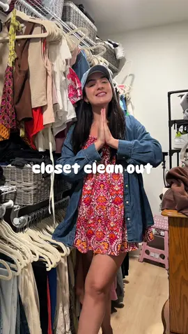 Part 1 is already posted 🩷 my long awaited closet clean out!! I’m ready to Marie condo this b*ch because I’m 7m PP so lots of this just doesn’t fit my right or isn’t my style anymore AND I need to make space for my fall wardrobe. And you guys are coming along because you’re helping me decide what stays and what goes. #closetcleanout #closetorganization #postpartumbody #latinacontentcreator 