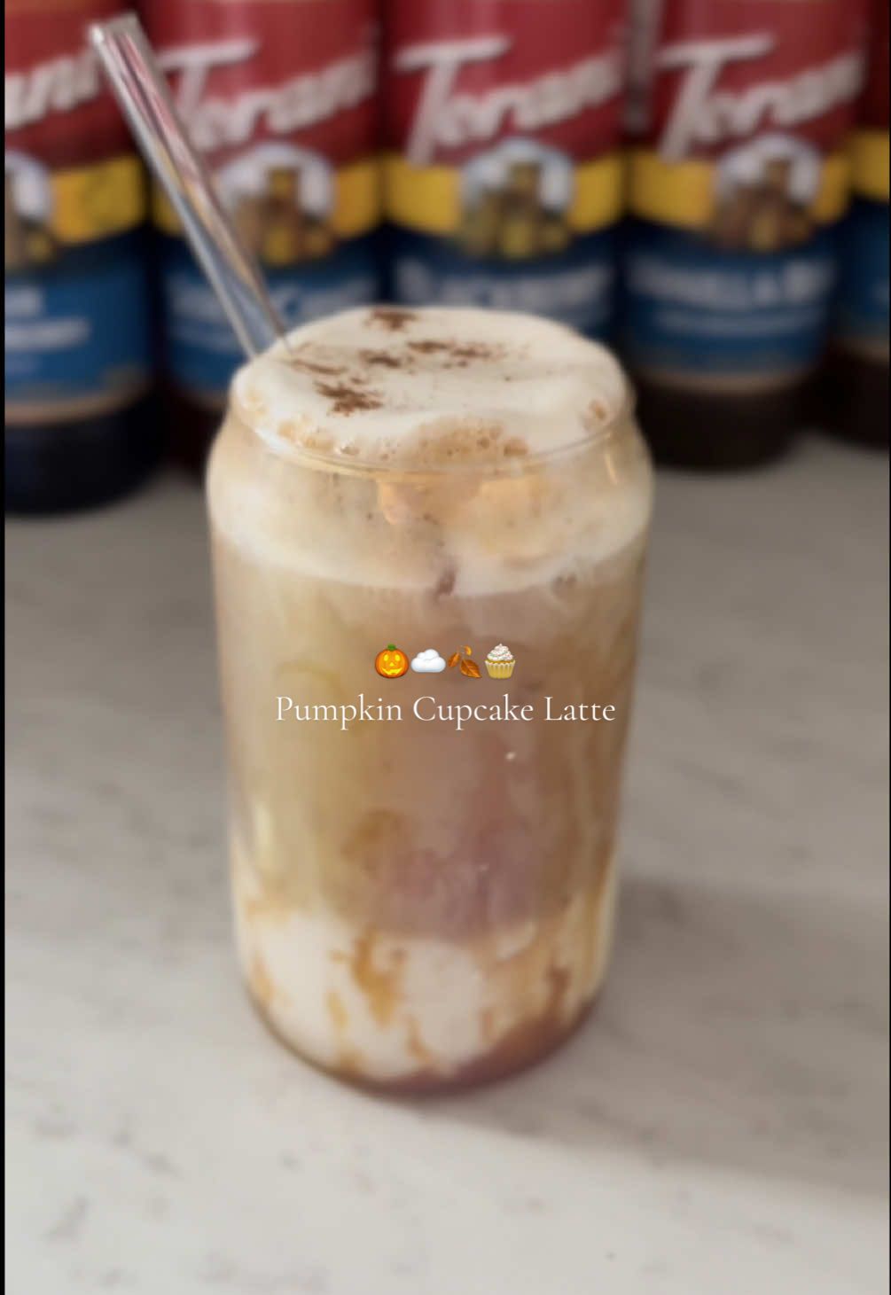 🎃🧁Pumpkin Cupcake Latte ——————————————————————— Base: -Carmel -ice  -2 shots spresso  -milk -Pumpkin Spice Chobani creamer  -1 pump cupcake Torani Syrup Cold foam: -Carmel  -heavy whipping cream -Pumpkin Spice Chobani creamer  Garnish: -cinnamon  #icedlatte #falldrink #coffee #coffeerecipe #drinkrecipe  @Chobani @Torani 