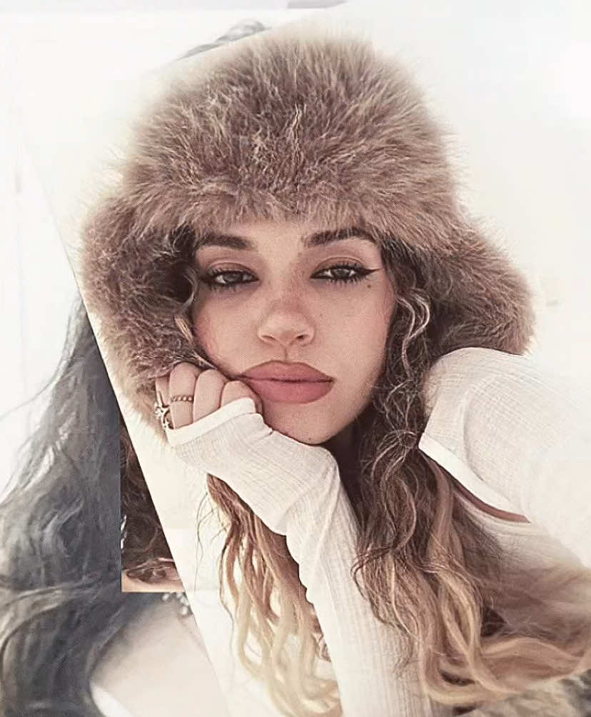 i don’t sell #danielakatseye ib @cris𐬺⋆✶ #katseye #danielaedit #katseyeedit #foryou 