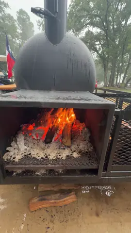 Rainy Labor Day BBQ! #customsmokers #bbq#laborday#rain#cooking