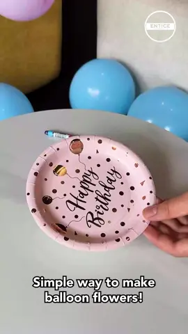 Simple way to make balloon flowers! 🎈 #easy #creative #balloon #flower #craft