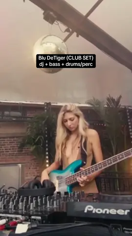 disco/funk dj set with live instruments 🤪 #disco #funk #dj #bass 
