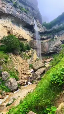 Sizcə bura haradı?😊 #şəlalə #adventure #təbiət 