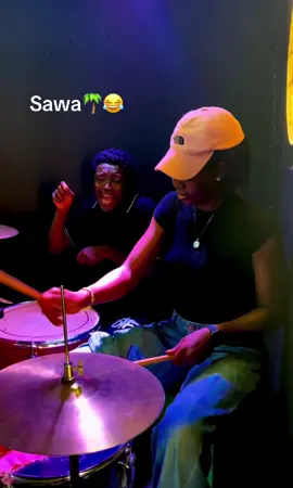Vibes 🥰🙌🌴 With @Victor awom   Track by @Siji🎶  #drums #music #femaledrummer #fyp 