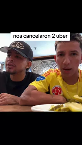 porque chanty se fue a comer a otro lugar #westcol #twitchwestcol #westcoltiktoker #colombia #mafer_rox #nocopy #Viral #fyp #parati #funny