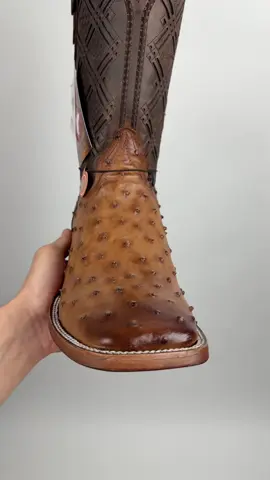 Chero’s Premium Exotic Ostrich “Scorched Brandy” 😮‍💨🔥 CHEROSBOOTS.COM #westernwear #westernfashion #westernboots #ostrichboots #botasdeavestruz 