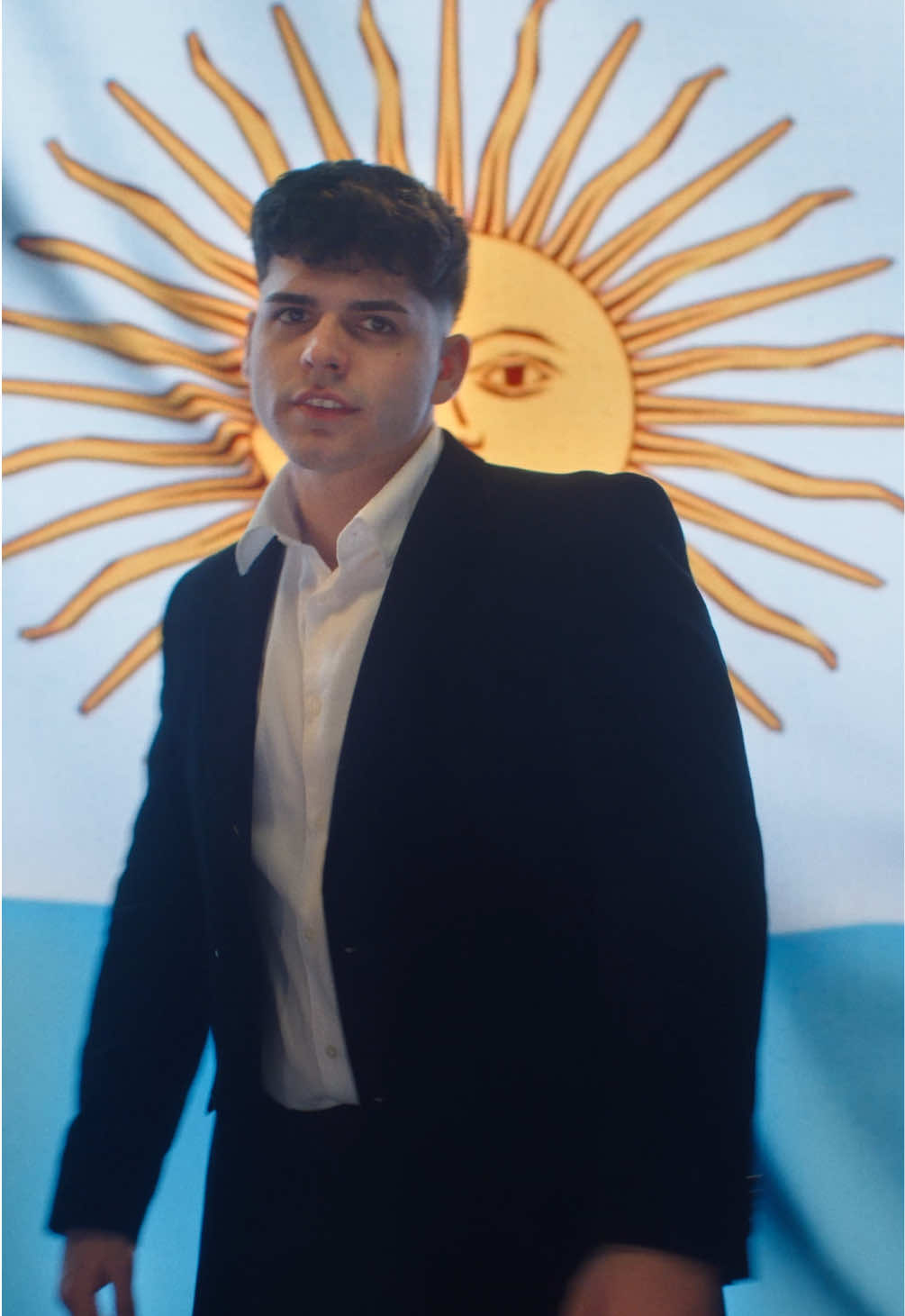 Desde hace cinco años hacemos historia desde casa y ahora nos toca hacer lo mismo desde el estadio. Esto es gracias a ustedes, nos vemos en Francia y nunca se olviden la parla argentina.... 🛫🇫🇷