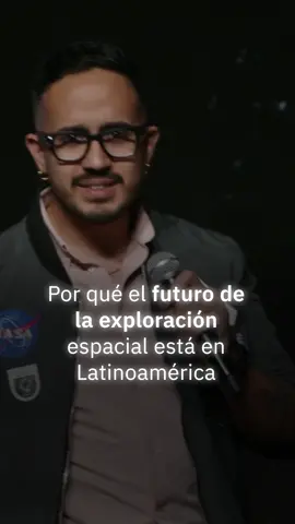 Por qué la exploración espacial está en Latinoamérica.  Elio Morillo en Platzi Conf