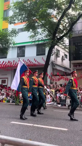 Quân đội Nga trong buổi tổng Duyệt binh qua đoạn Nguyễn Thái Học ngày 30/8/2025 , kỷ niệm Quốc Khánh 2/9 (A80) Tự hào quá Việt Nam ơi ! #a80 #quockhanh2025 #80namquockhanh #khoinuocngoai #duyetbinh 