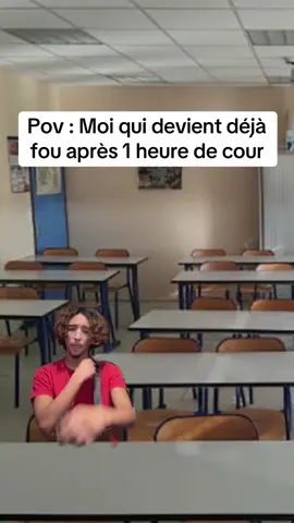 Pov : Moi qui devient déjà fou après 1 heure de cour                  #fyp #pourtoii #foryouu #moumlame 