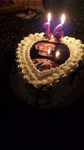 amei meu bolo, e tbm amo o peep, não podia perder a oportunidade de fazer um bolo dele véi #fyp #foryou #lilpeep #16 