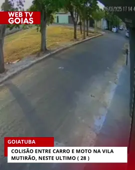 GOIATUBA  | Câmeras registram colisão entre carro e moto Uma colisão envolvendo um carro e uma motocicleta foi registrado por câmeras de segurança na última quinta-feira, 28 de agosto, na Rua 2 com Cândido Luiz de Castilho, setor Oeste, em Goiatuba. Apesar das imagens chamarem atenção pela força do impacto, não houve feridos graves.  As informações apontam que o ocorrido resultou apenas em danos materiais. O registro levantou discussões sobre a responsabilidade no trânsito e serve de alerta para a necessidade de mais atenção e respeito às normas de circulação.