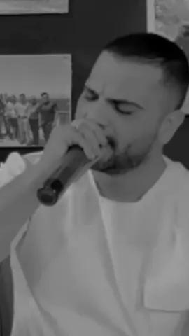 #صغيرون يا بعد اهلنا وبفراقك شلون 🥺❤️‍🩹#كسبلور_فولو_لايك_تعليق_متابعه❤️🙈 #محمد_الشيخ #فلسطين #explore 