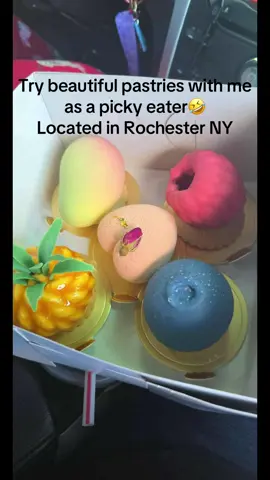 I apologize in advance for all the lip smacking and chewing. Can yall tell which one I liked?😂 #beautifulpastries #rochesterny #tastetest #dessert #tryingnewthings 