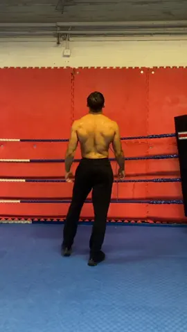 Ya Ali #viral_video #fördig #top #foryoupage❤️❤️ #for #fyp  #arab #iraqi #relatable #عراقي #malmö #stockholm #sweden #sverige #mma #boxing🥊 #kickboxing #UFC #wbc 