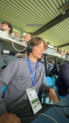 Back at The Den today 🤝🏼 Millwall 0-2 Wrexham #reporter #commentary #commentator #footballtiktok #football 