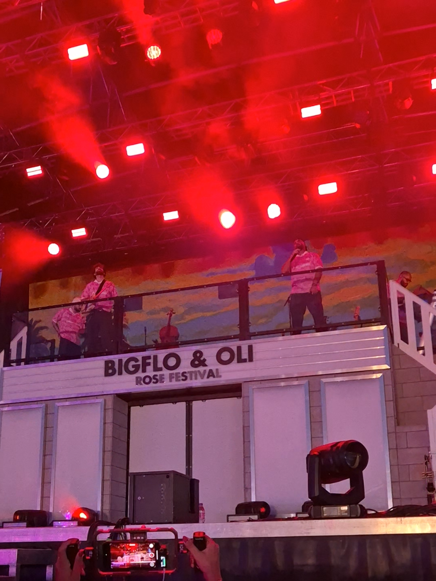 ENORME EXCLU au @Rose Festival INSOLENT 5!!!!!  @Bigflo et Oli merci infiniment les gars 🫶🏻 #bigfloetoli #visionnaire  #rosefestival #insolent5 #2025 