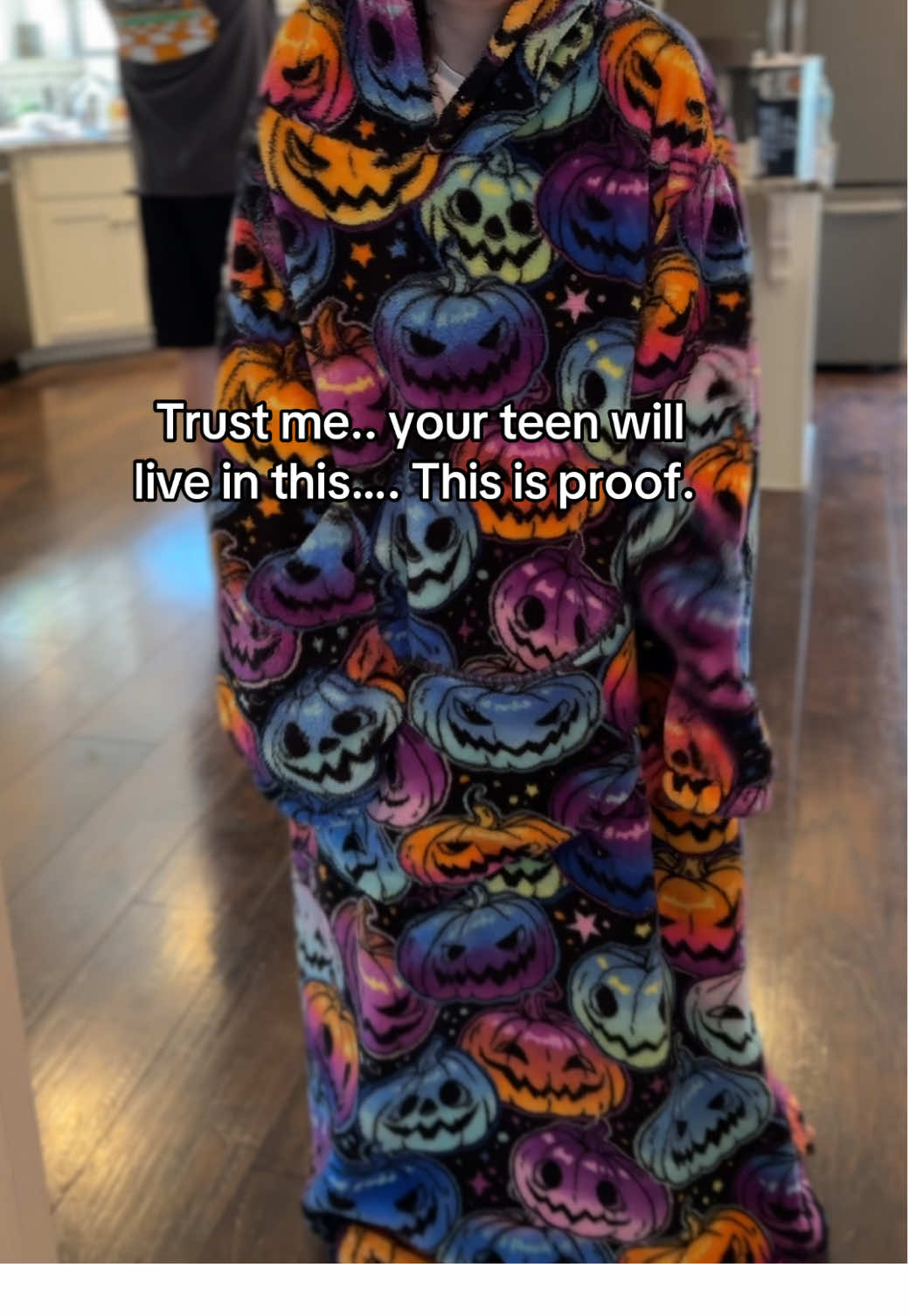 Your little monster will love this!! #halloween #blanketlife #robe #spookyseason #tiktokshopcreatorpicks 