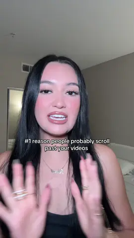 a selfie light is truly a must have 👏🏼 #selfielight #phonelight #contentlight #tiktokshoplabordaysale #tiktokshopcreatorpicks 
