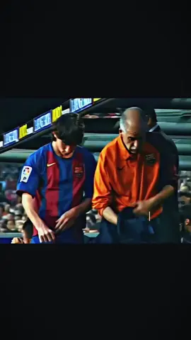 أول مباراة لليونيل ميسي مع فريق برشلونة:2004🔥 #footballtogetherforever #footballtiktok #الكرة_على_تيك_توك #الاساطير #ميسي🇦🇷 