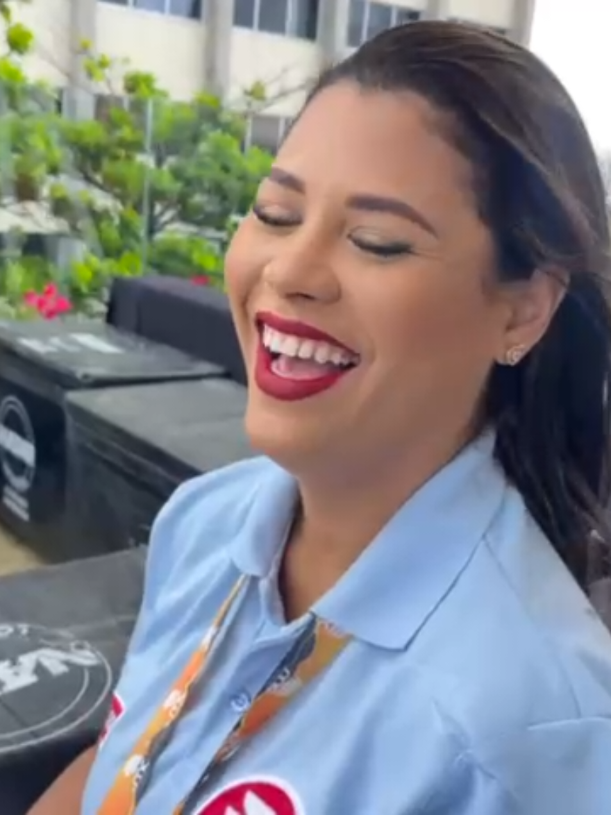 De volta ao Caldeirao 2025 - Equipe MC Bar com os Líderes estreitando farda nova
