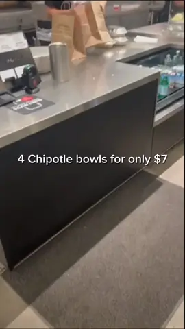 4 Chipotle bowls for only $7 #Chipotle #food #deals #save #money 