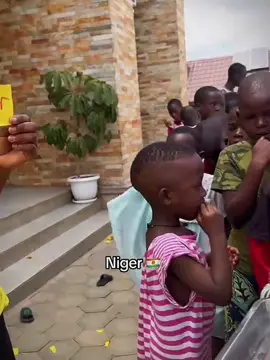 #lambokalambo #englishpronunciation #africa #chimpugugu #omawadili 